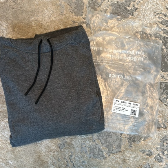 Men's Fabletics - The Go To Hoodie.  Charcoal Heather - Picture 7 of 8